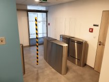 Modernizace a dostavba objektu TWR LKKV na letišti Karlovy Vary - vstupní hala