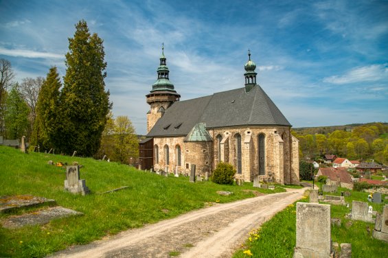 Horní Slavkov - kostel sv. Jiří